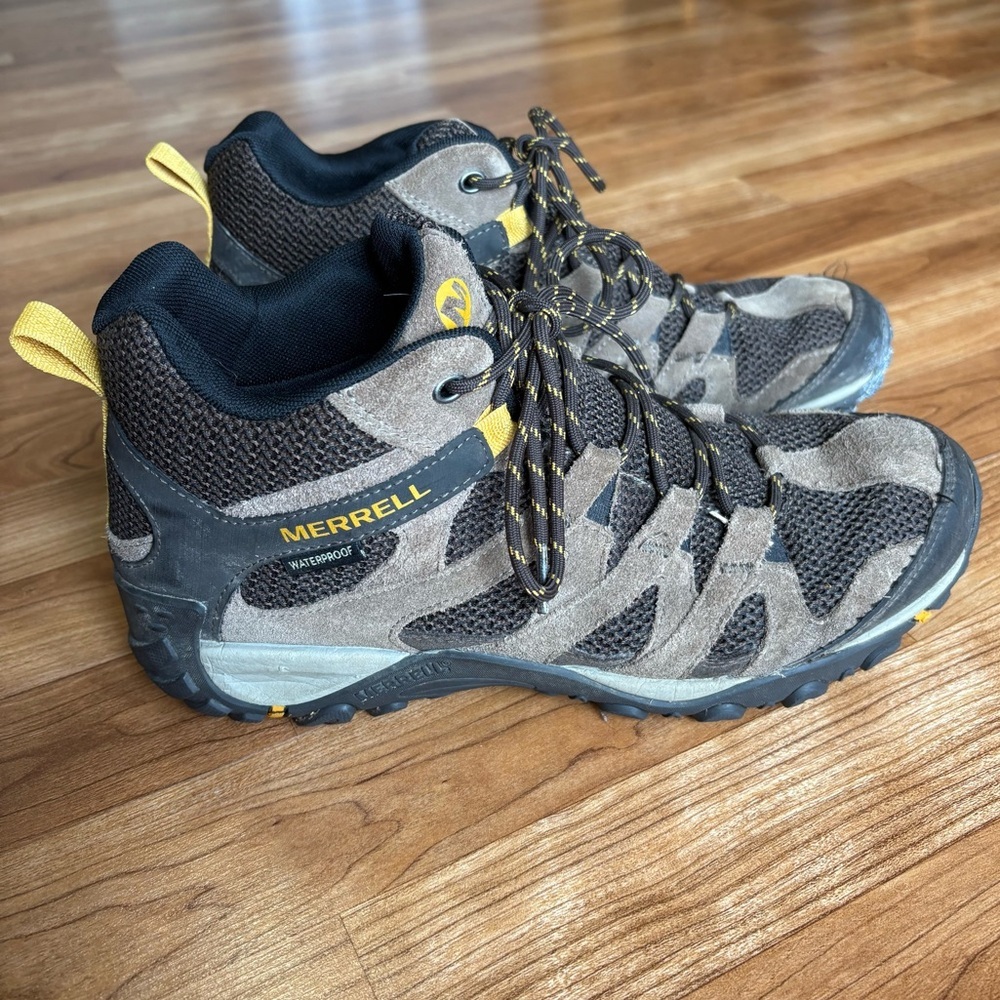 Merrell Alverstone Mid waterproof hiking boots GORE-TEX Men’s size 10 Chukka